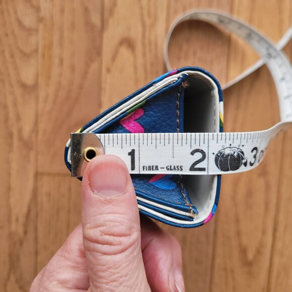 Fossil Sofia Sunglasses Case Floral Hearts Blue Hard Case Triangle - Picture 11 of 11